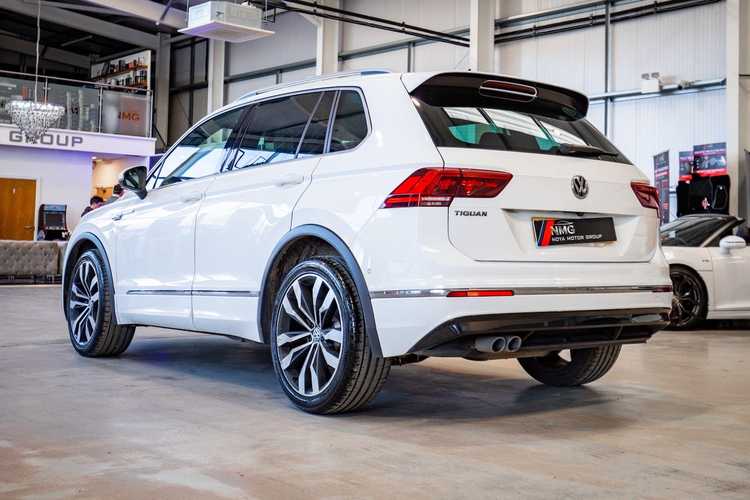 Used Volkswagen Tiguan for sale - 77957228: Photo 3