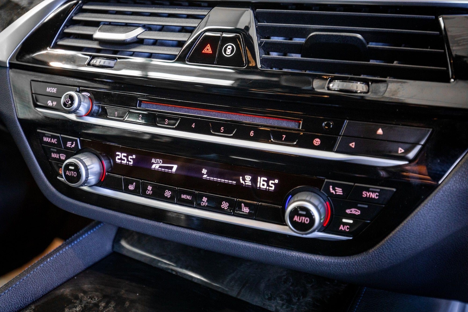 Used BMW 5 Series 2018 for sale - 78157503: Photo 22