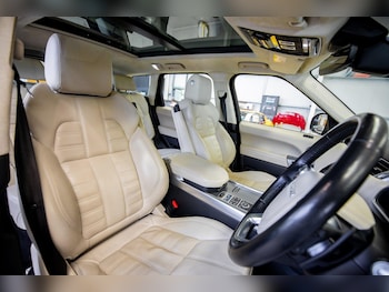 Used Land Rover Range Rover Sport 2017 for sale - 76824036: Photo