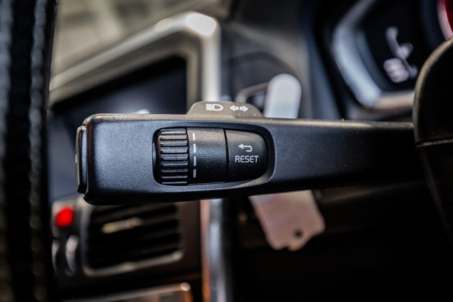 Used Volvo XC60 2016 for sale - 76866256: Photo 23