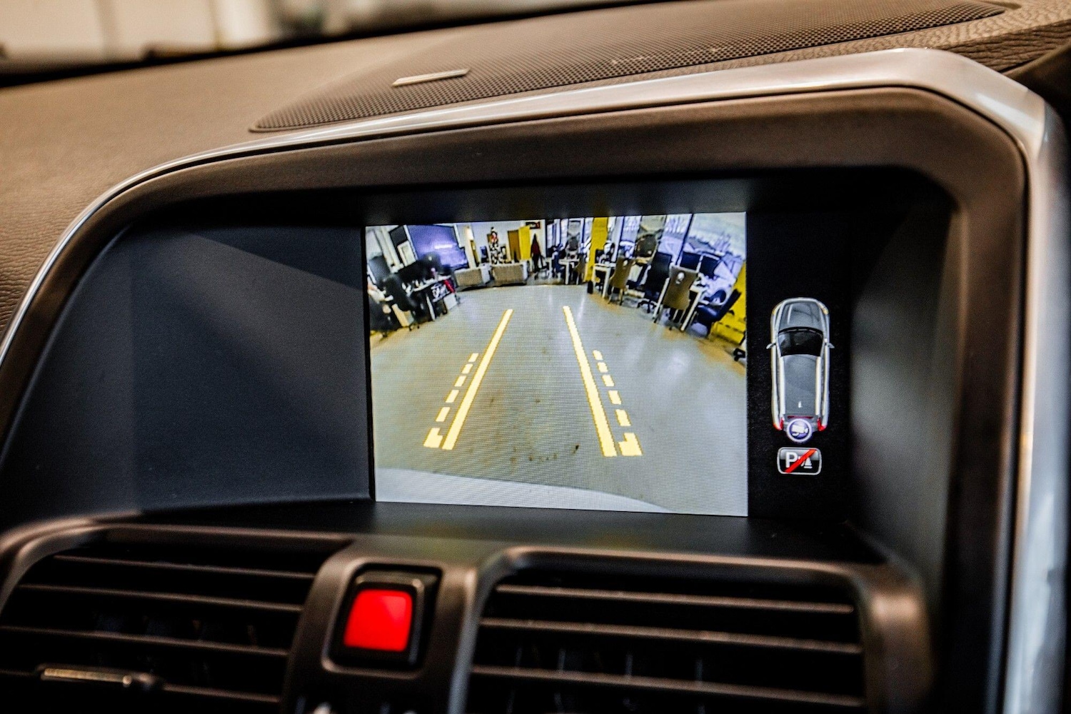 Used Volvo XC60 2016 for sale - 76866256: Photo 27