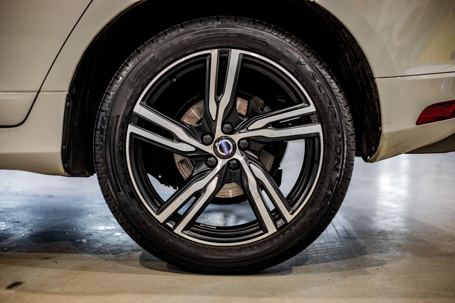 Used Volvo XC60 2016 for sale - 76866256: Photo 4