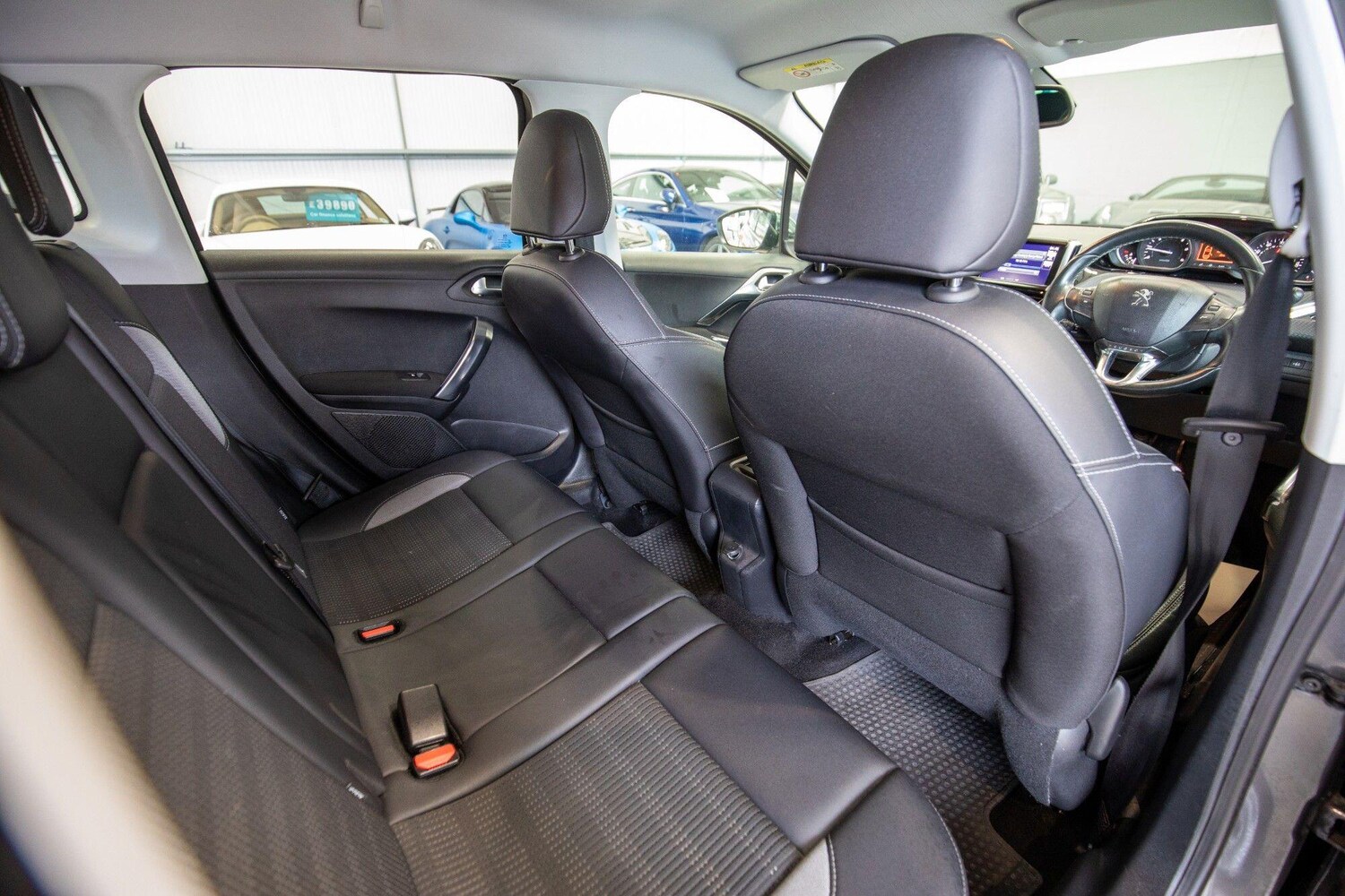 Used Peugeot 2008 2016 for sale - 76964491: Photo 11