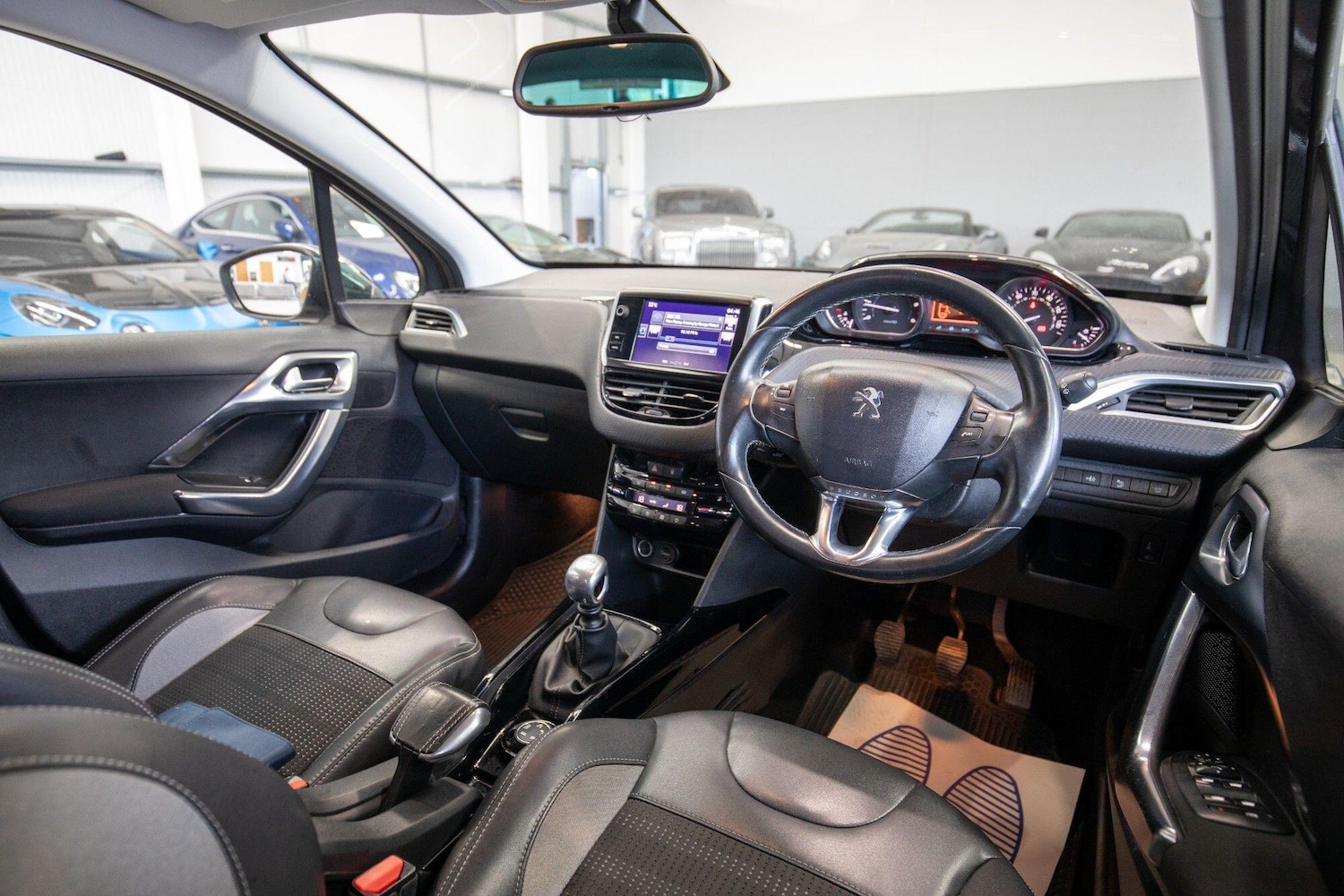 Used Peugeot 2008 2016 for sale - 76964491: Photo 3