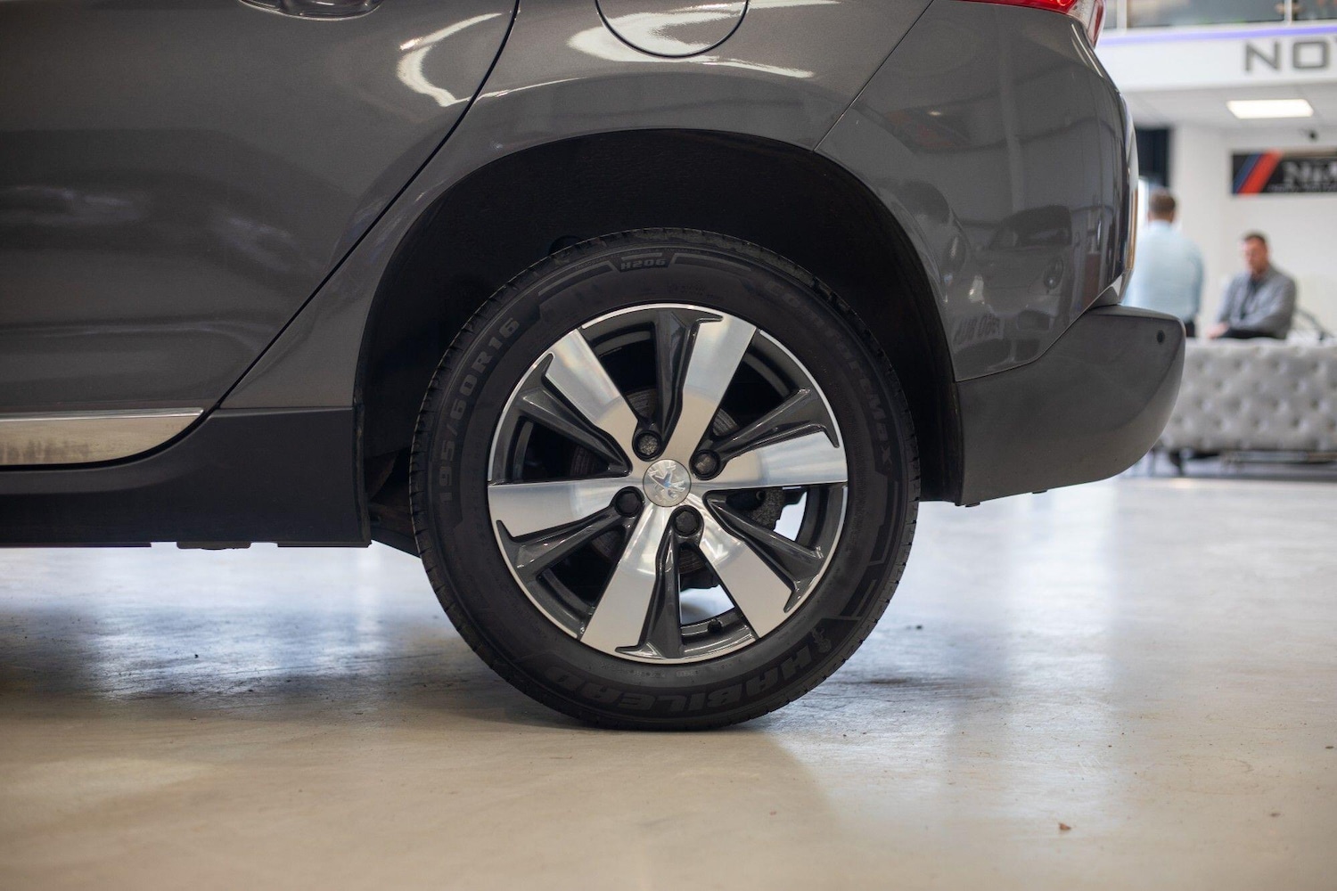 Used Peugeot 2008 2016 for sale - 76964491: Photo 6