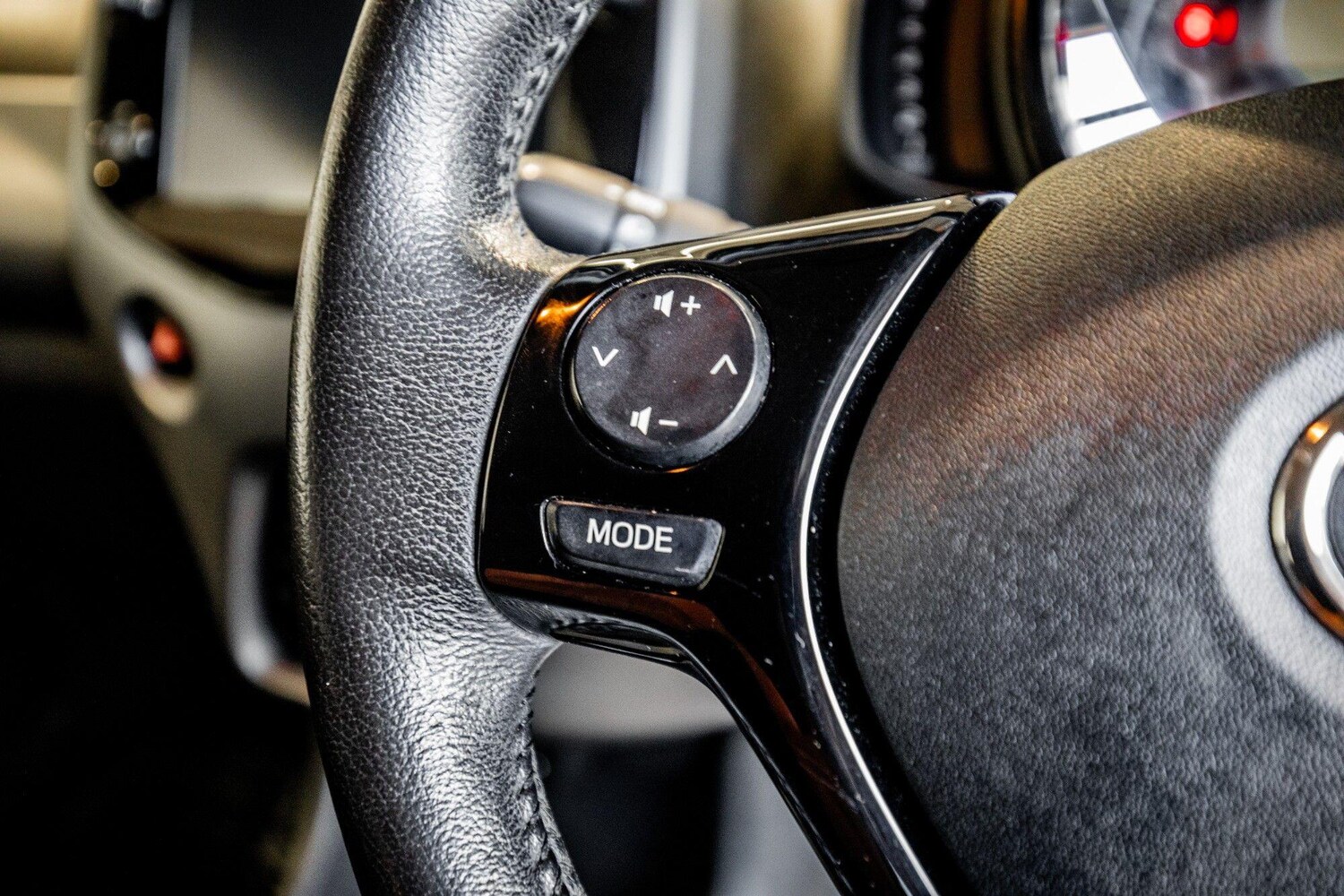 Used Toyota AYGO 2019 for sale - 76824109: Photo 17