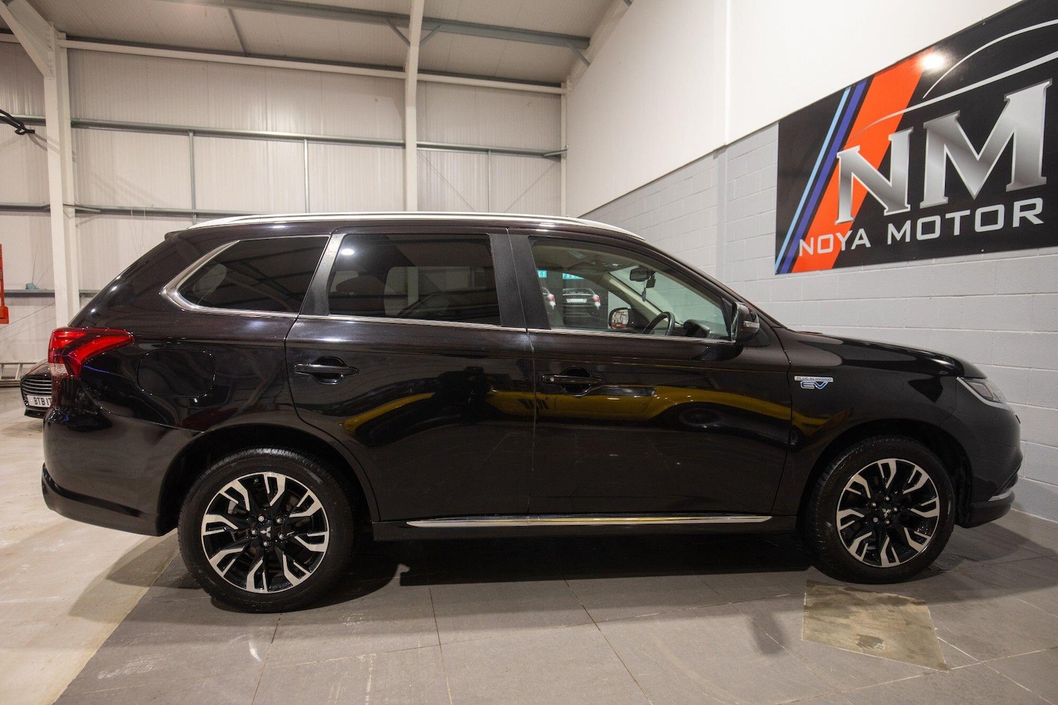 Used Mitsubishi Outlander 2018 for sale - 77709404: Photo 31
