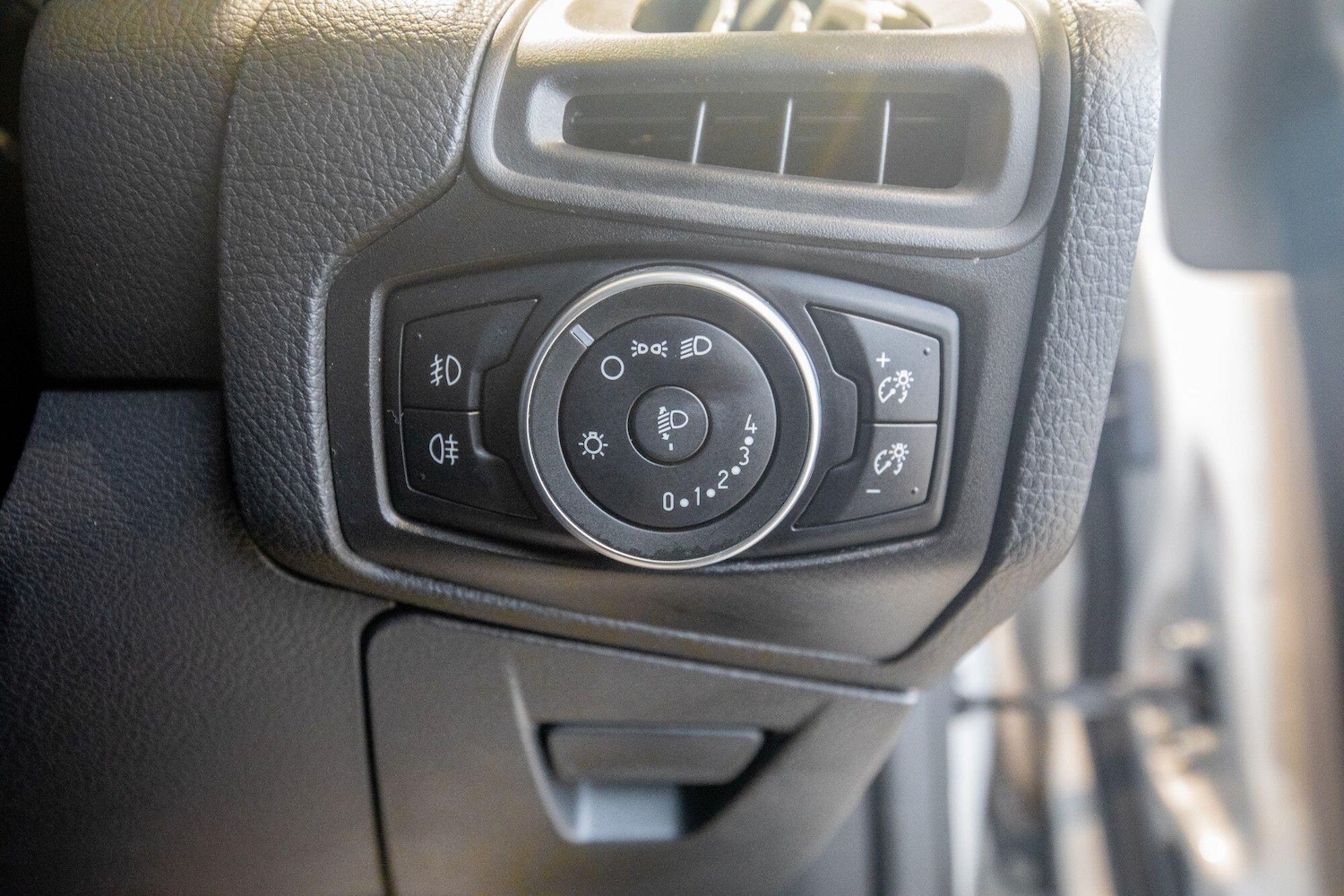 Used Ford Focus for sale - 76824450: Photo 16