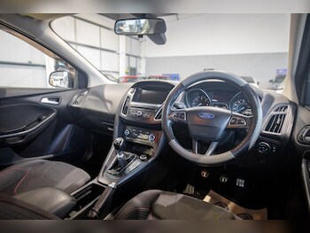 Used Ford Focus 2015 for sale - 76824450: Photo