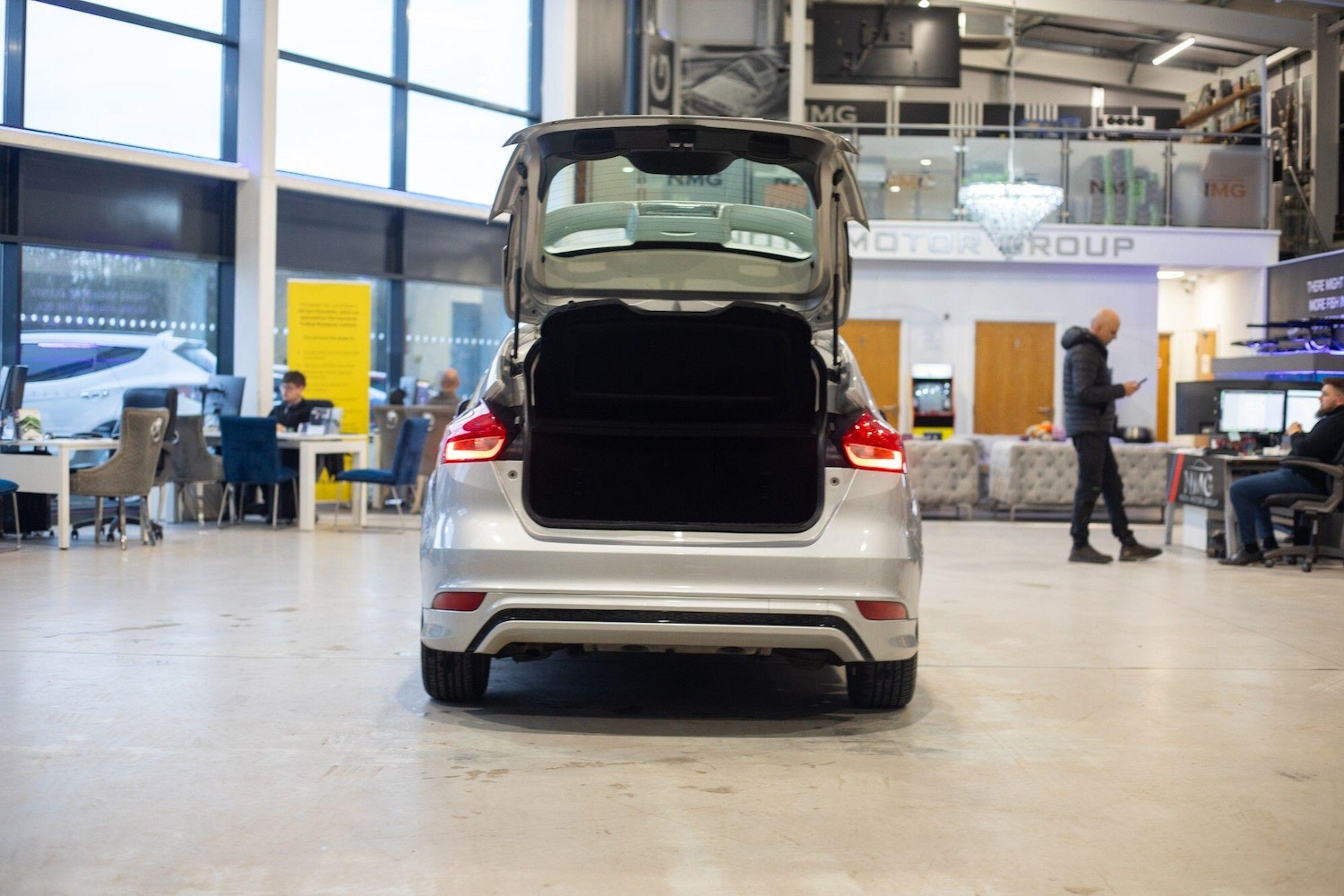 Used Ford Focus for sale - 76824450: Photo 35