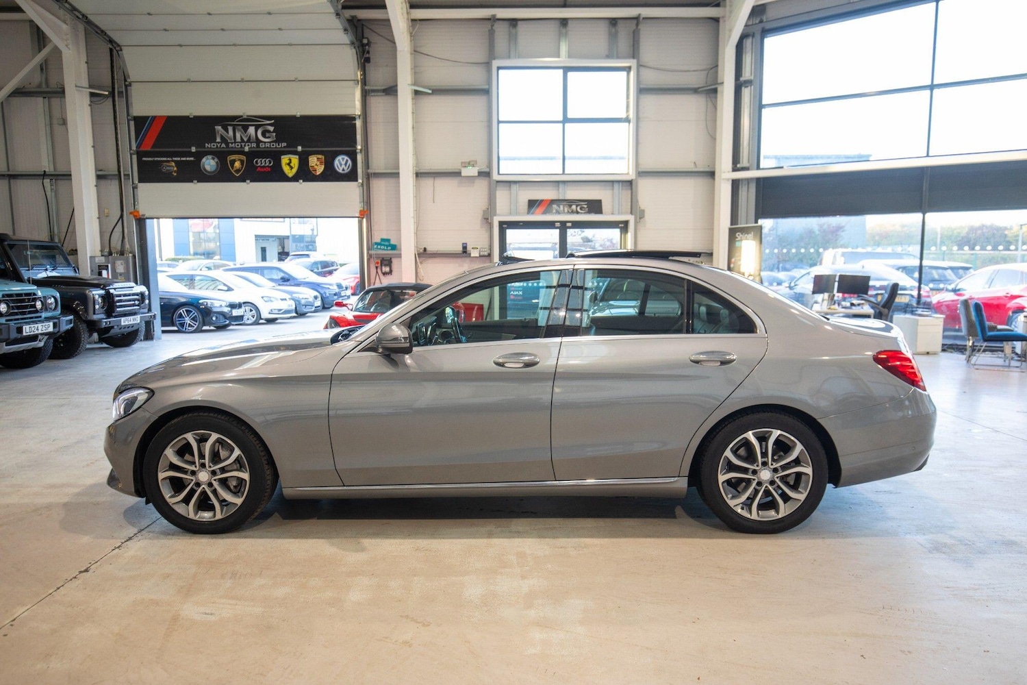 Used Mercedes-Benz C Class 2016 for sale - 76936531: Photo 40