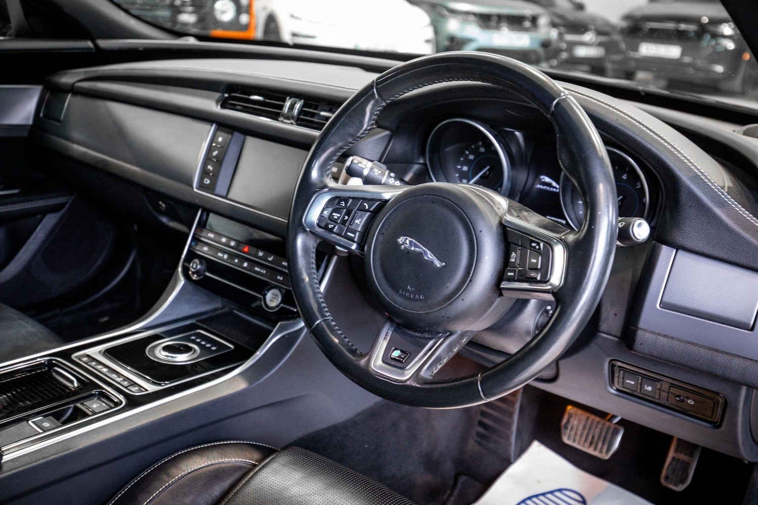 Used Jaguar XF 2017 for sale - 78062996: Photo 2