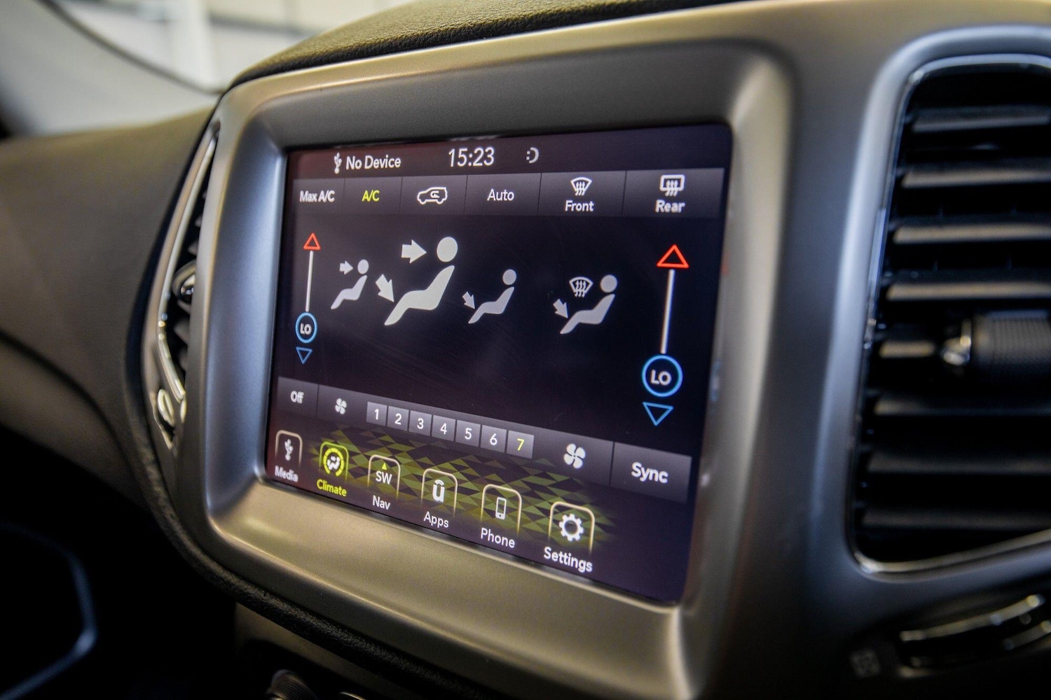 Used Jeep Compass 2018 for sale - 76825169: Photo 26