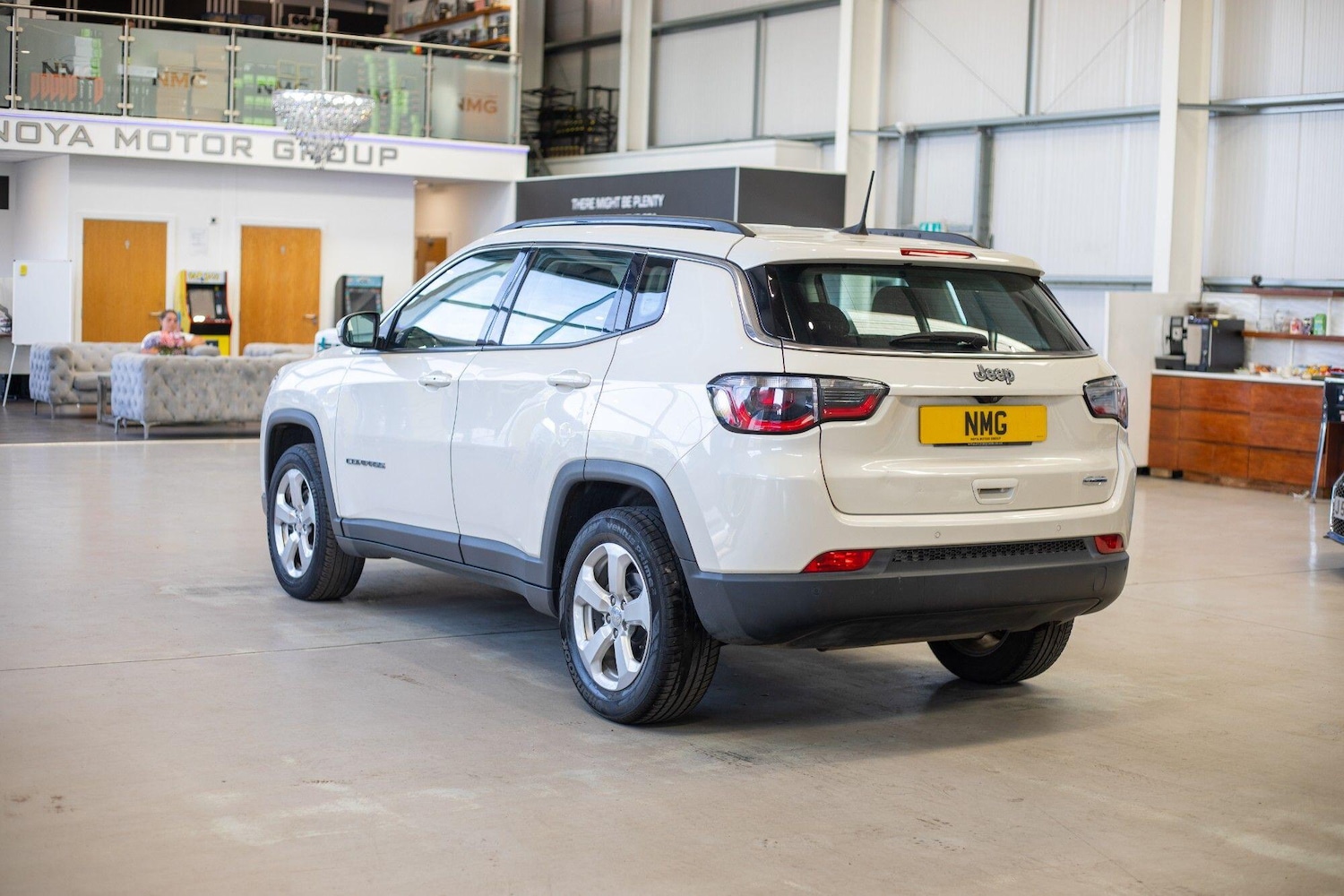 Used Jeep Compass 2018 for sale - 76825169: Photo 4