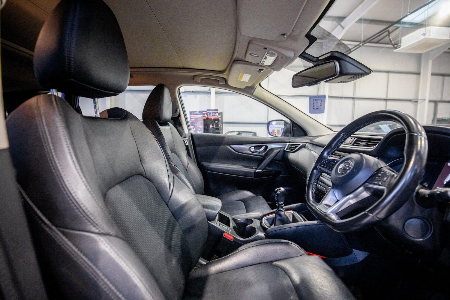 Used Nissan Qashqai 2017 for sale - 78100532: Photo 3