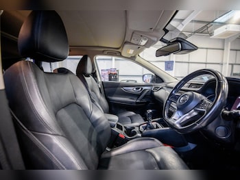 Used Nissan Qashqai 2017 for sale - 78100532: Photo