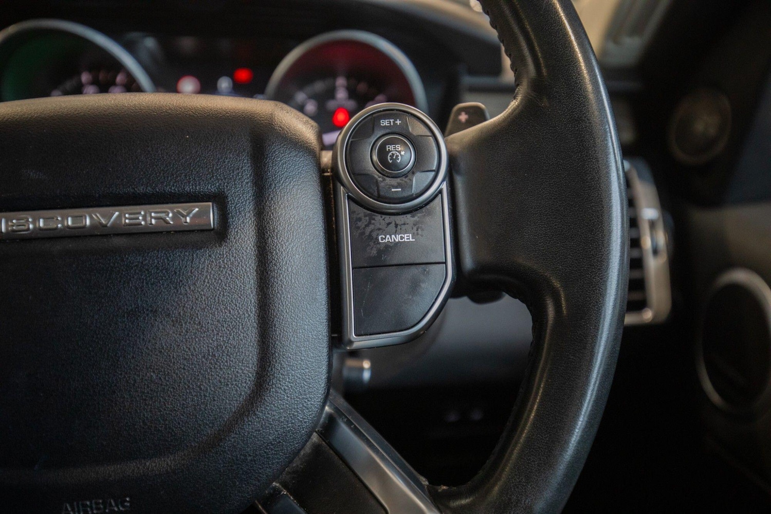 Used Land Rover Discovery 2017 for sale - 78156612: Photo 19