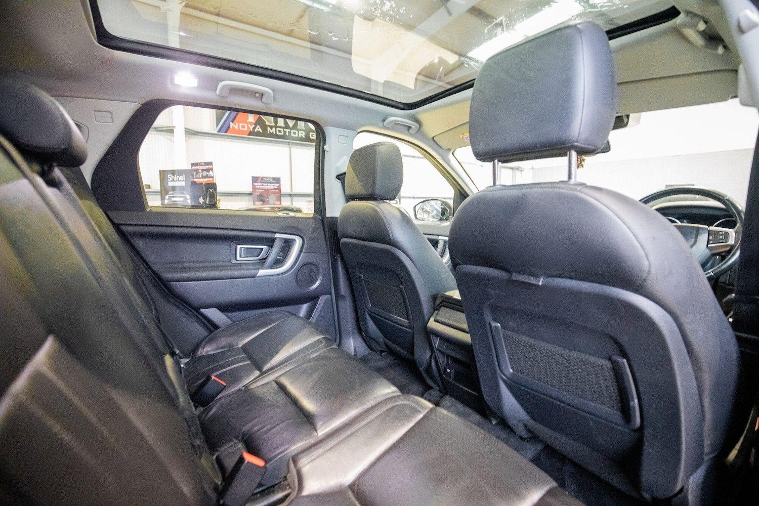 Used Land Rover Discovery Sport 2016 for sale - 76824900: Photo 12