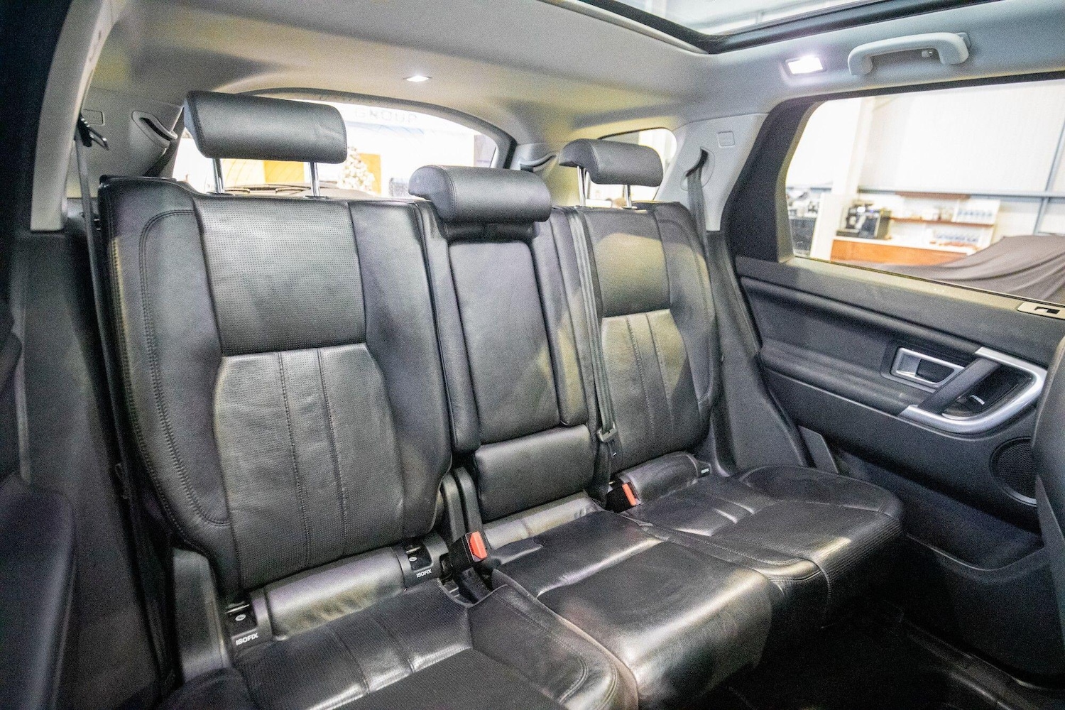 Used Land Rover Discovery Sport 2016 for sale - 76824900: Photo 13