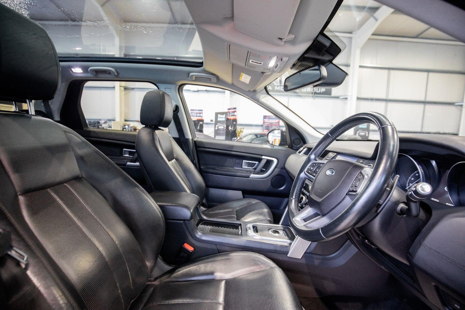 Used Land Rover Discovery Sport 2016 for sale - 76824900: Photo 15