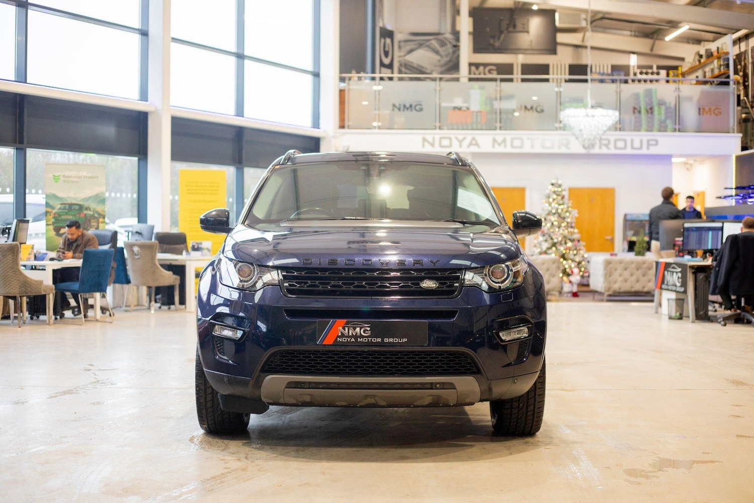 Used Land Rover Discovery Sport 2016 for sale - 76824900: Photo 7