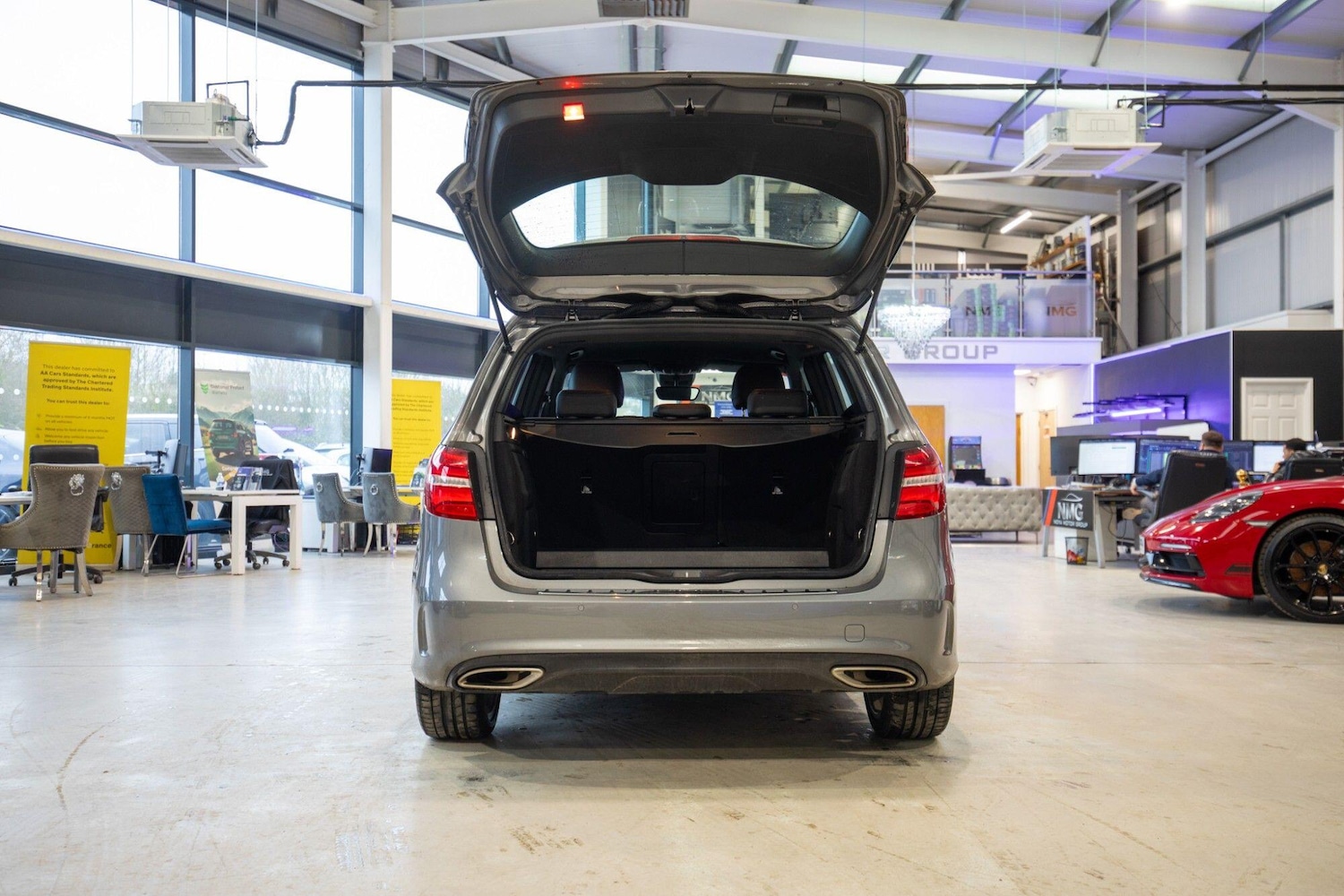 Used Mercedes-Benz B Class 2018 for sale - 77957593: Photo 32