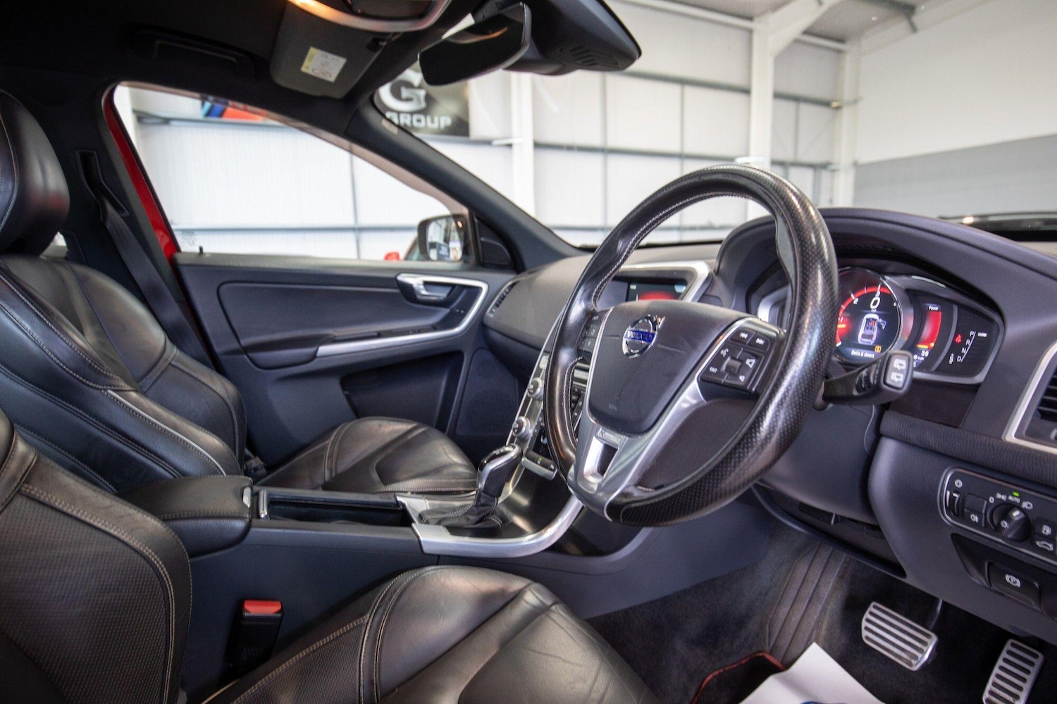 Used Volvo XC60 2015 for sale - 76824988: Photo 16