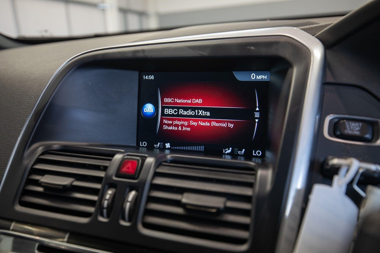 Used Volvo XC60 2015 for sale - 76824988: Photo 22