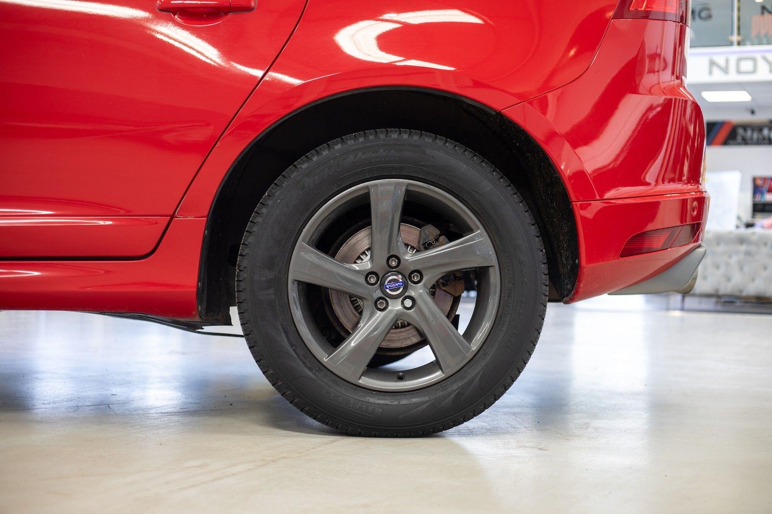 Used Volvo XC60 2015 for sale - 76824988: Photo 7