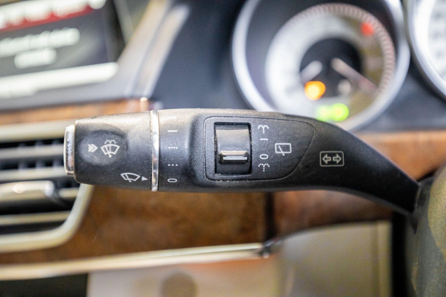 Used Mercedes-Benz E Class 2013 for sale - 77143921: Photo 20