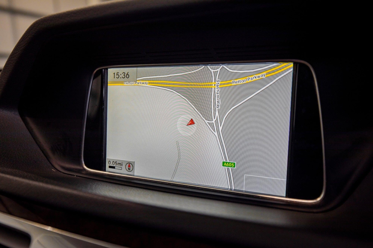 Used Mercedes-Benz E Class 2013 for sale - 77143921: Photo 31