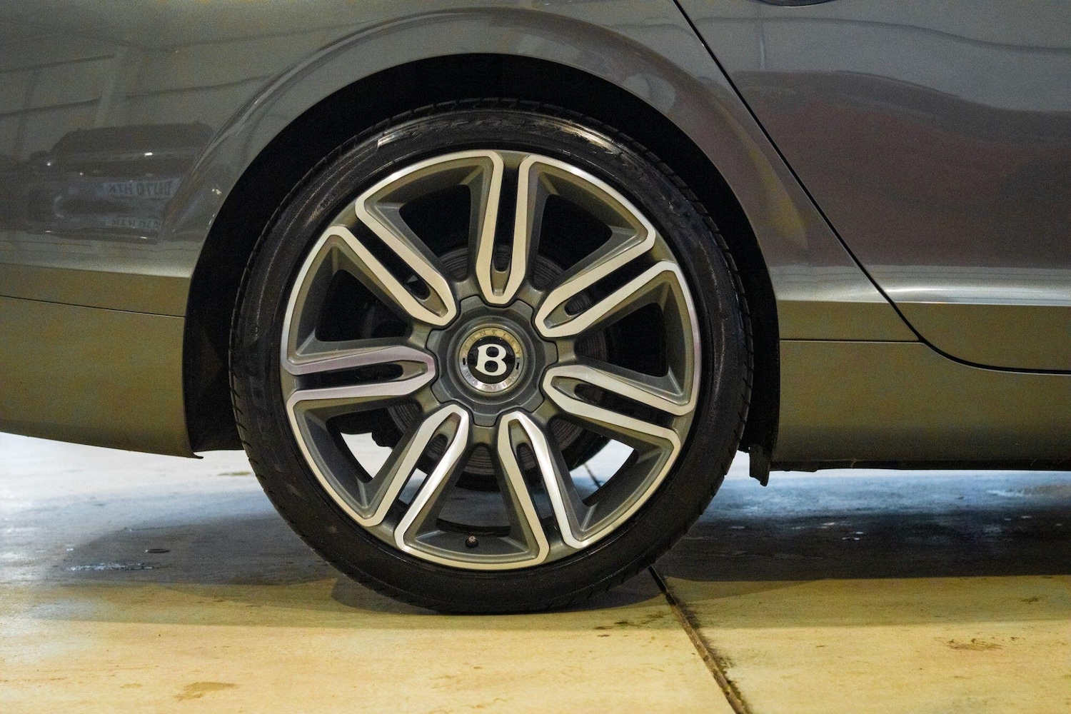 Used Bentley Flying Spur 2017 for sale - 77626068: Photo 12