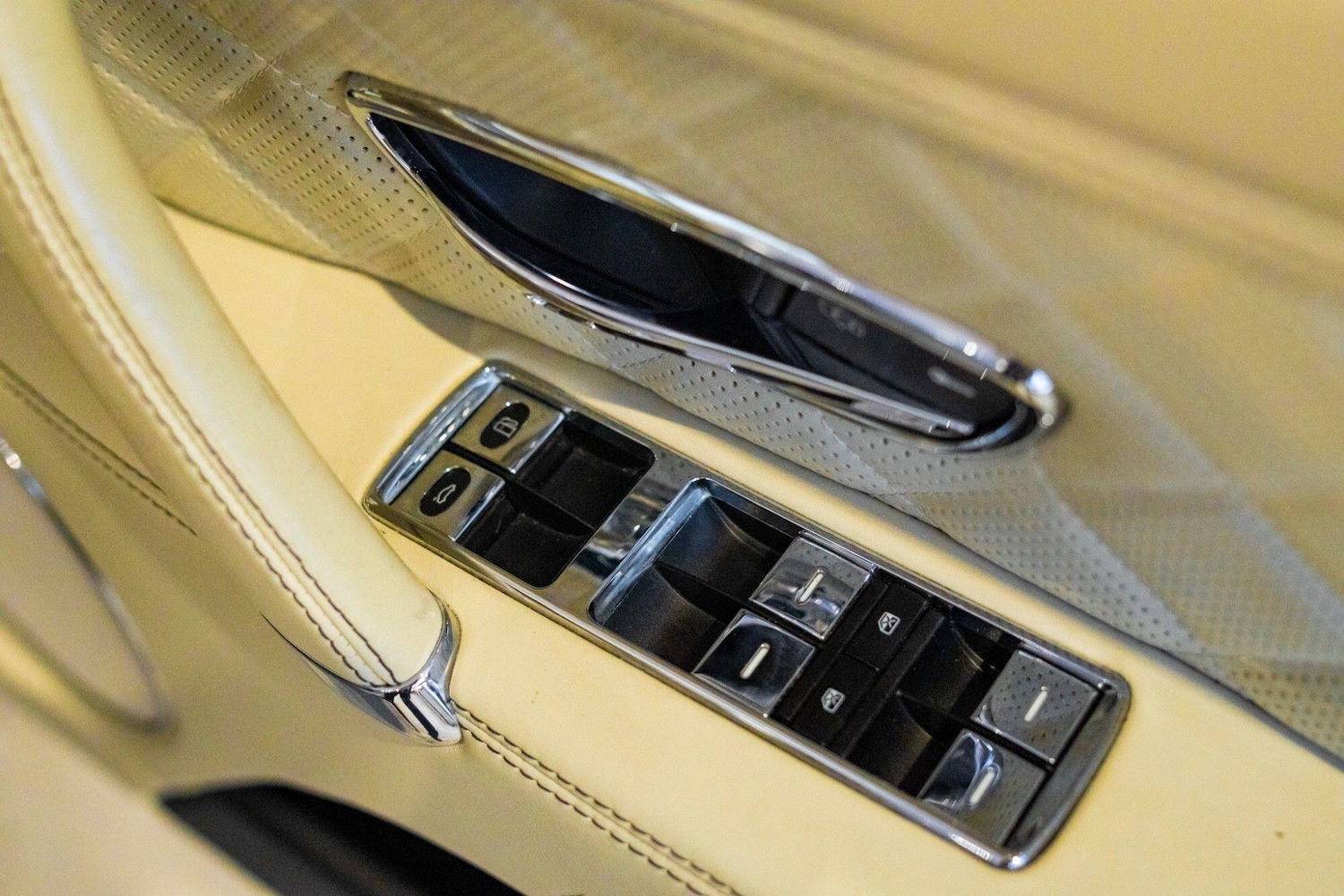 Used Bentley Flying Spur 2017 for sale - 77626068: Photo 15