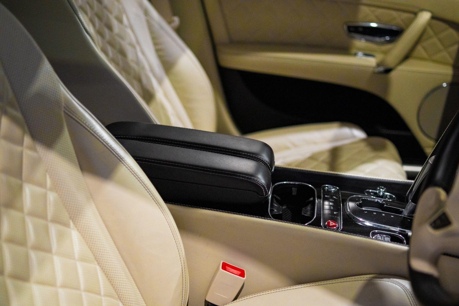 Used Bentley Flying Spur 2017 for sale - 77626068: Photo 49