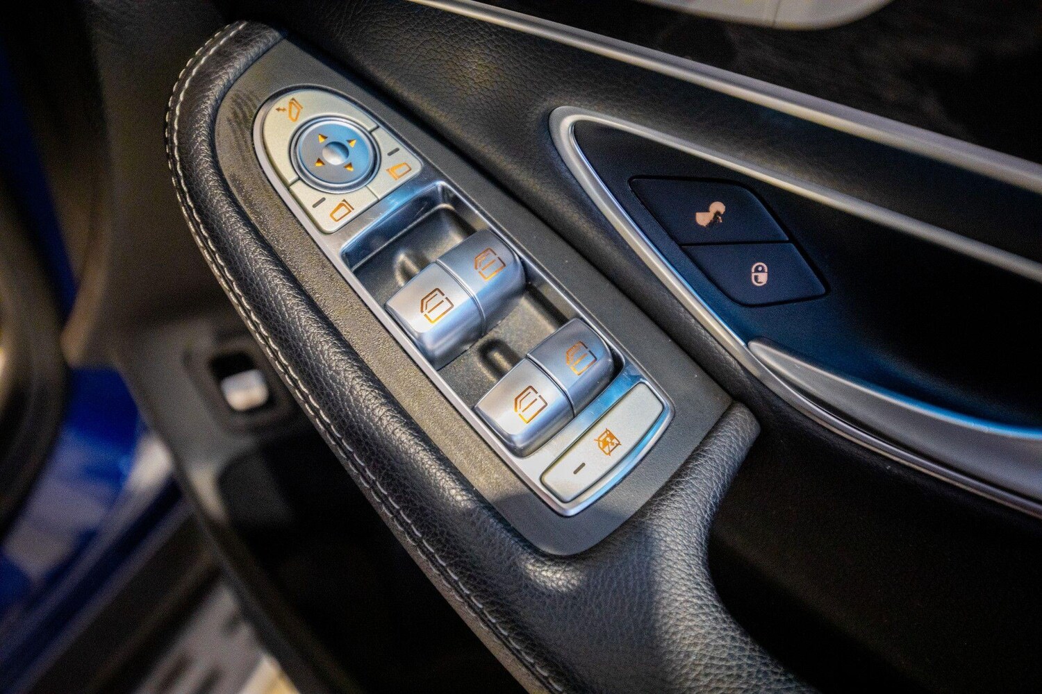 Used Mercedes-Benz GLC for sale - 77646505: Photo 15