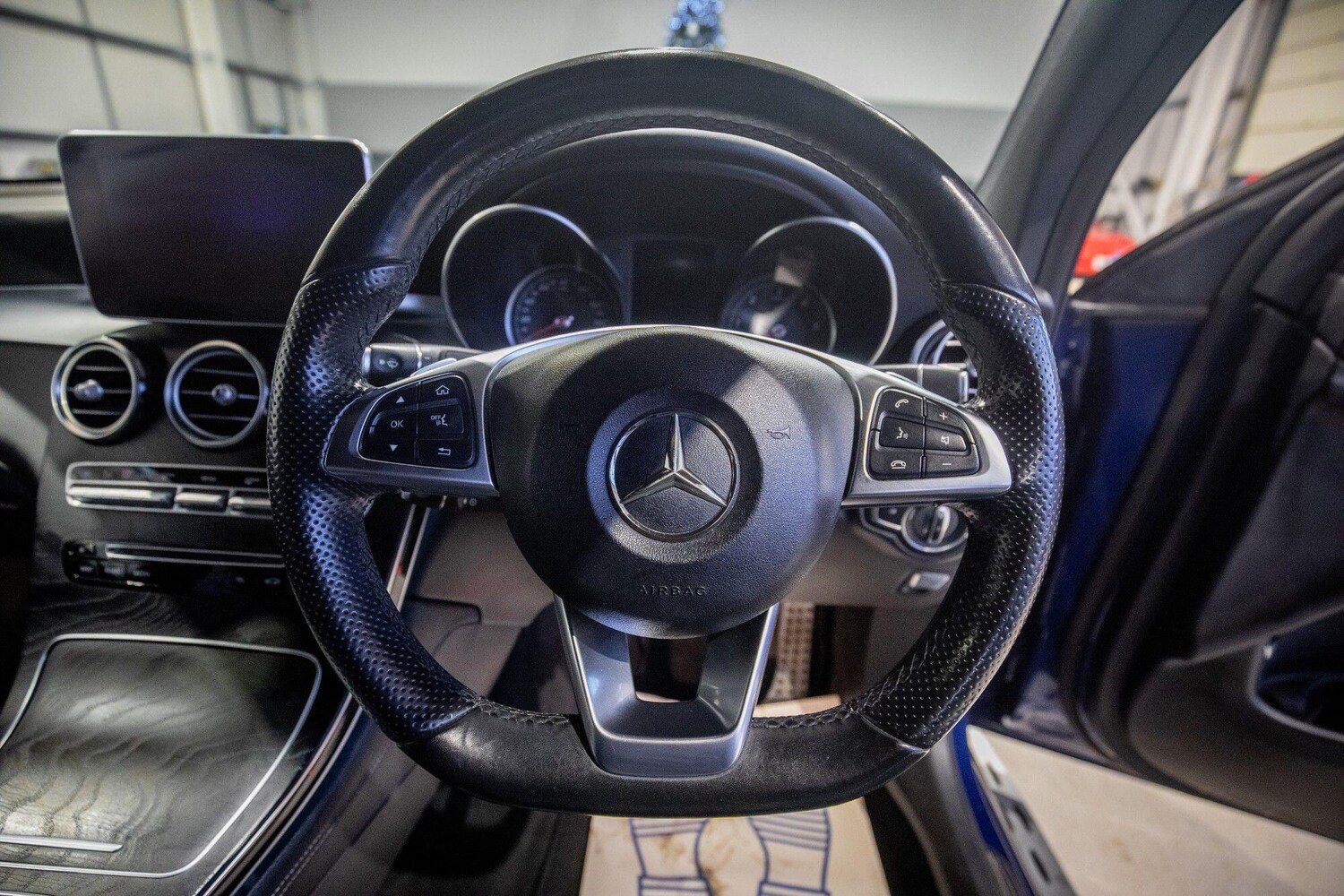 Used Mercedes-Benz GLC for sale - 77646505: Photo 21