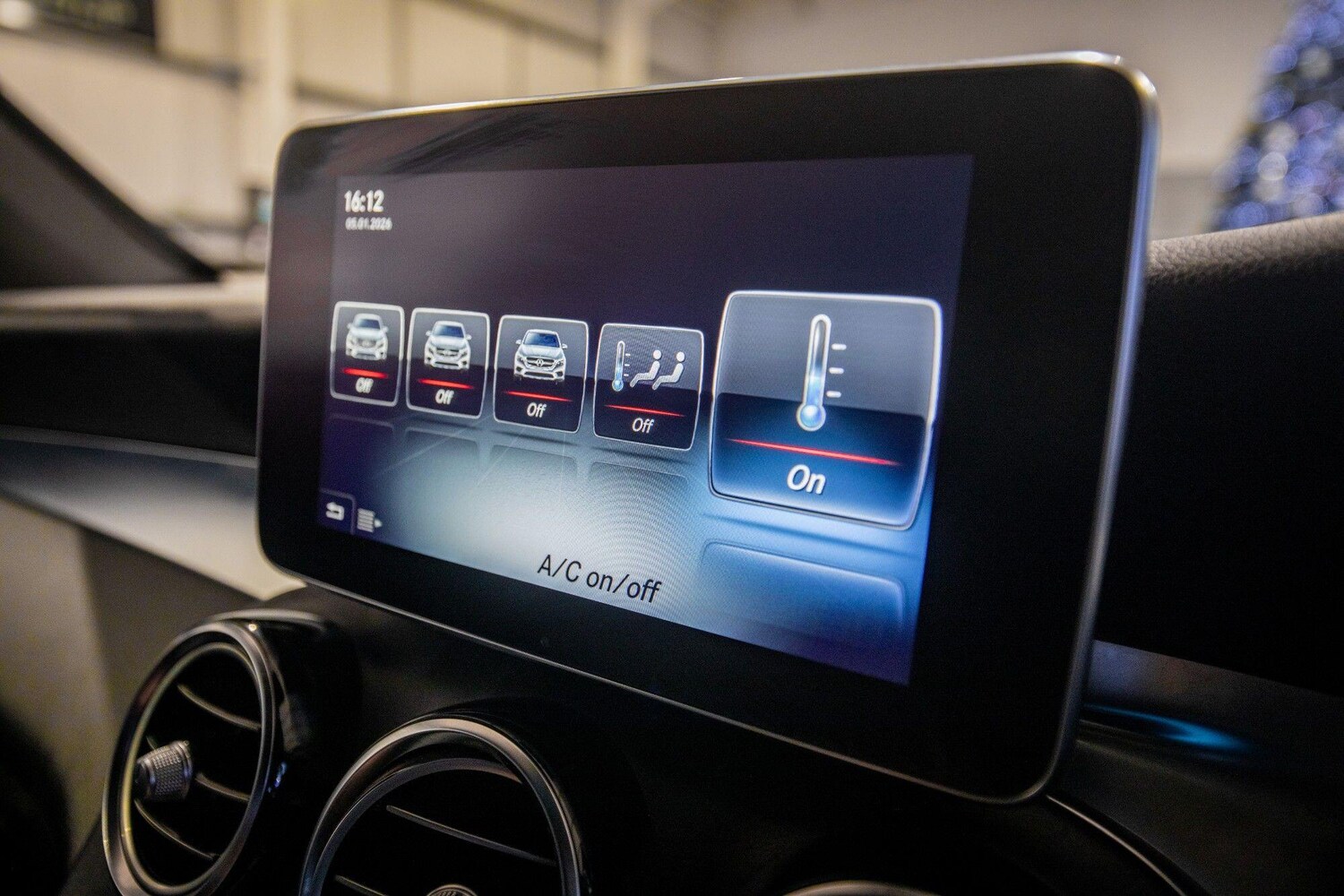 Used Mercedes-Benz GLC for sale - 77646505: Photo 29