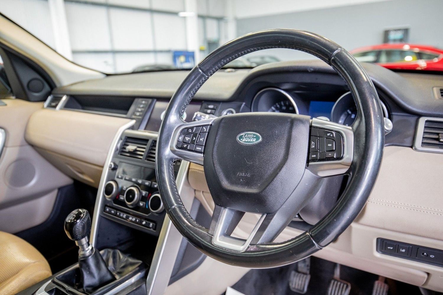 Used Land Rover Discovery Sport 2016 for sale - 77049883: Photo 16