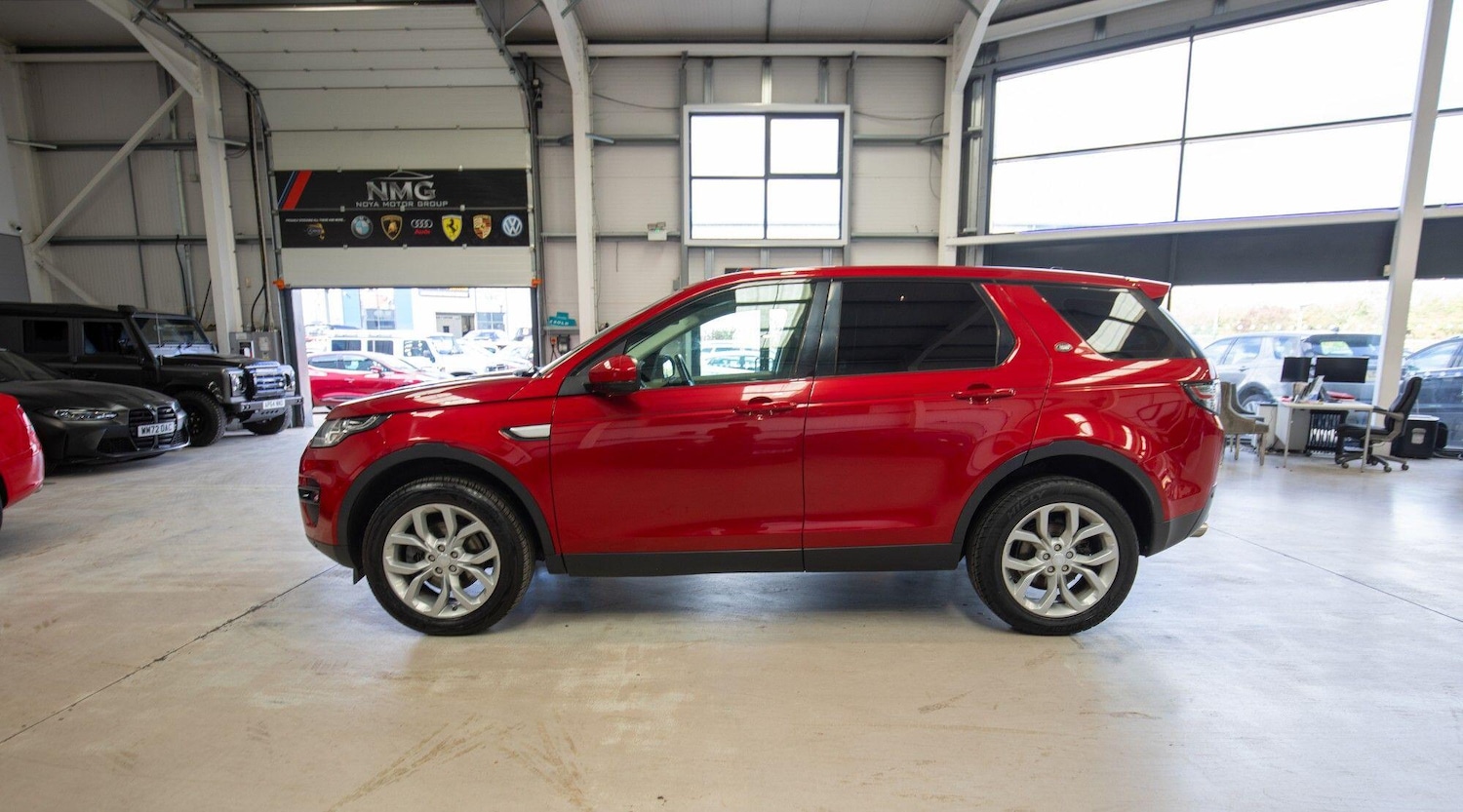 Used Land Rover Discovery Sport 2016 for sale - 77049883: Photo 38