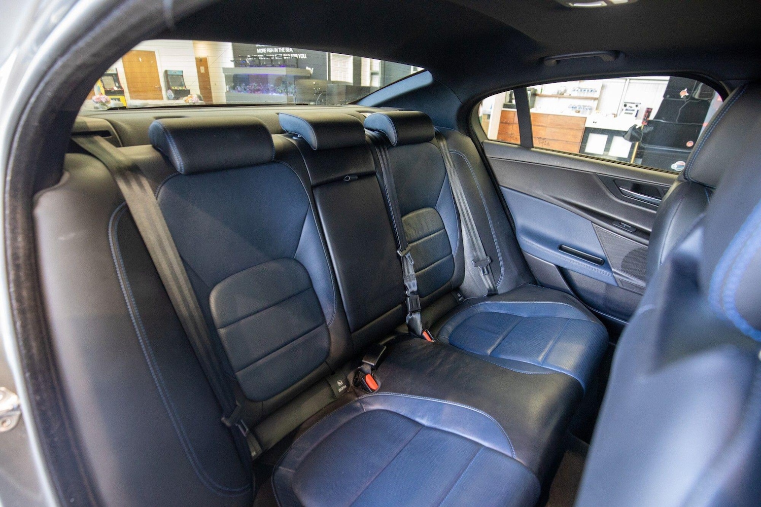 Used Jaguar XE 2016 for sale - 77215431: Photo 15