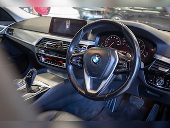 Used BMW 5 Series 2019 for sale - 78287539: Photo