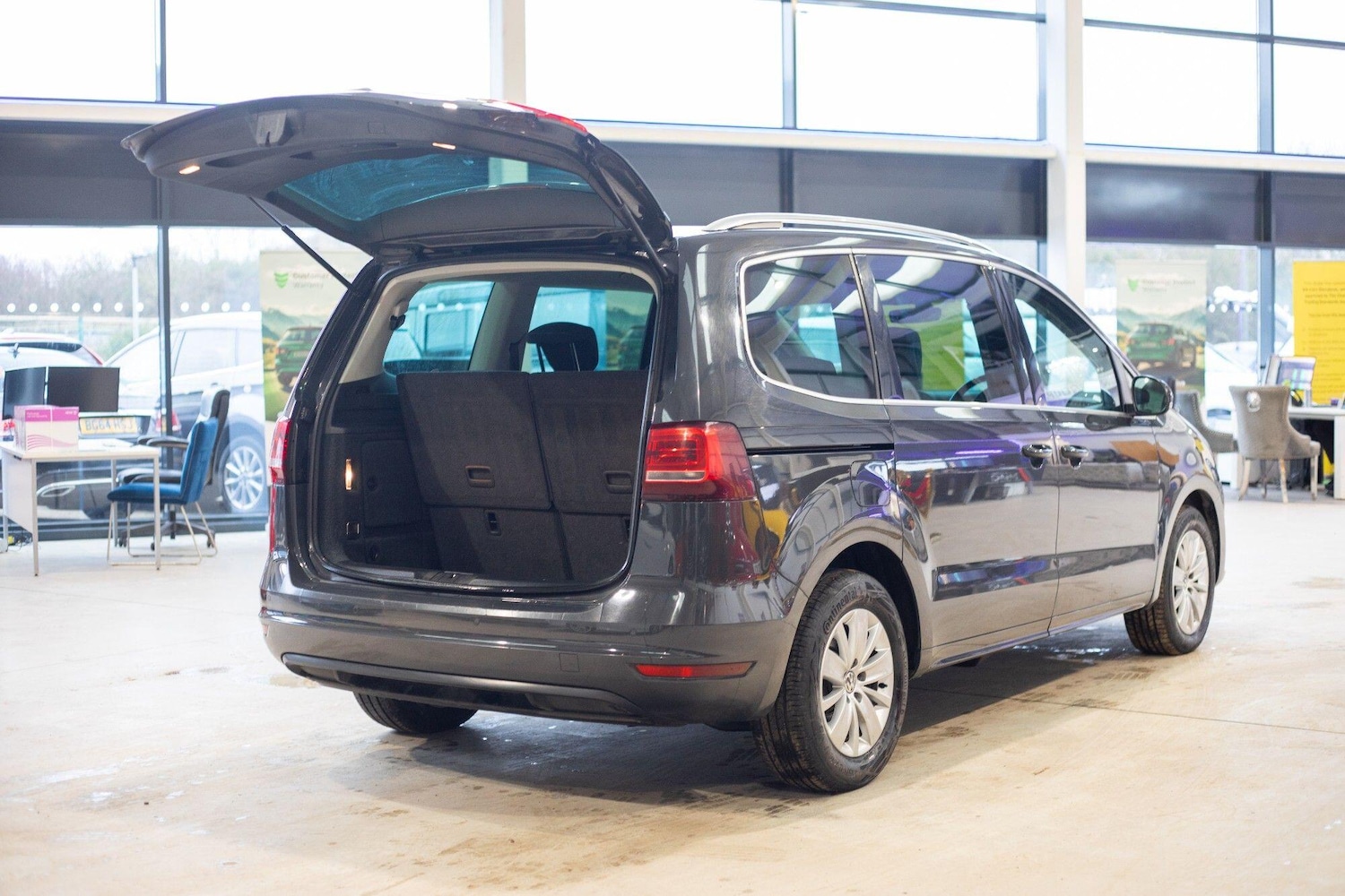 Used Volkswagen Sharan 2018 for sale - 77238412: Photo 40