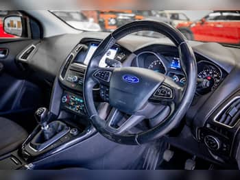 Used Ford Focus 2017 for sale - 79690689: Photo