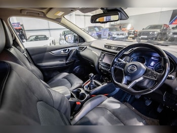 Used Nissan Qashqai 2017 for sale - 78287525: Photo