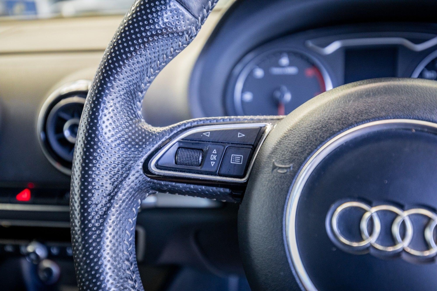 Used Audi A3 Cabriolet for sale - 76823596: Photo 21