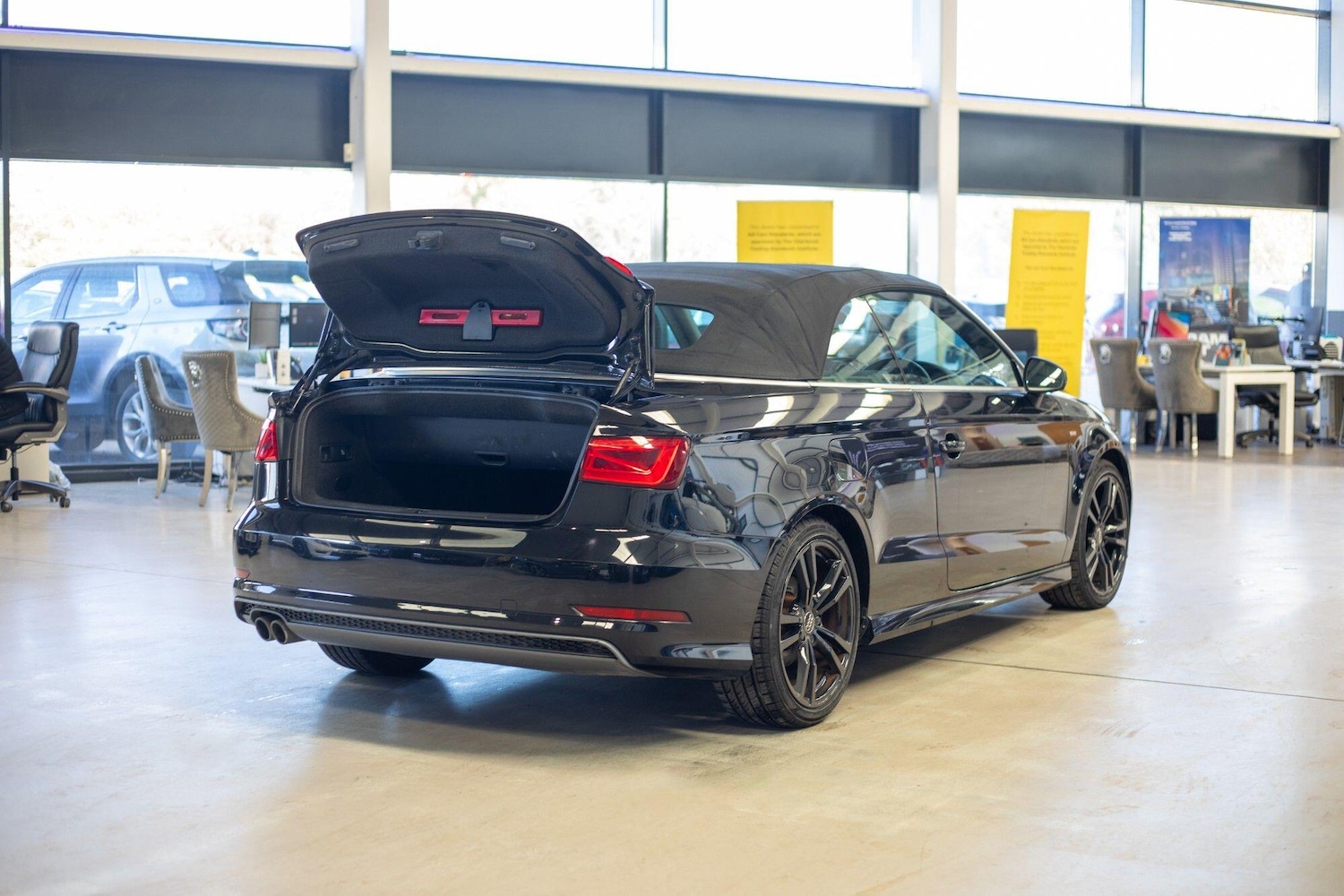 Used Audi A3 Cabriolet for sale - 76823596: Photo 38