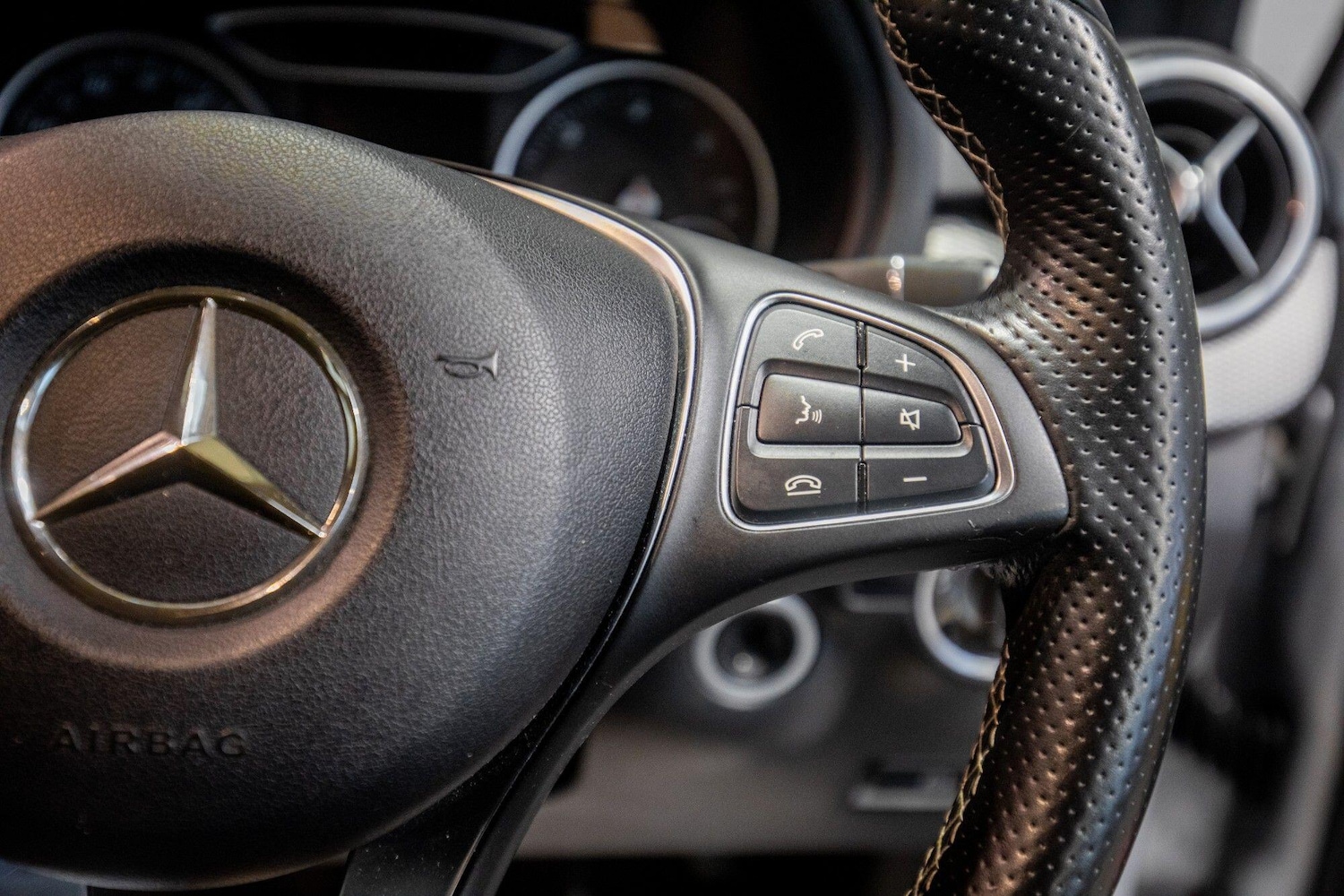 Used Mercedes-Benz B Class 2015 for sale - 77279592: Photo 19