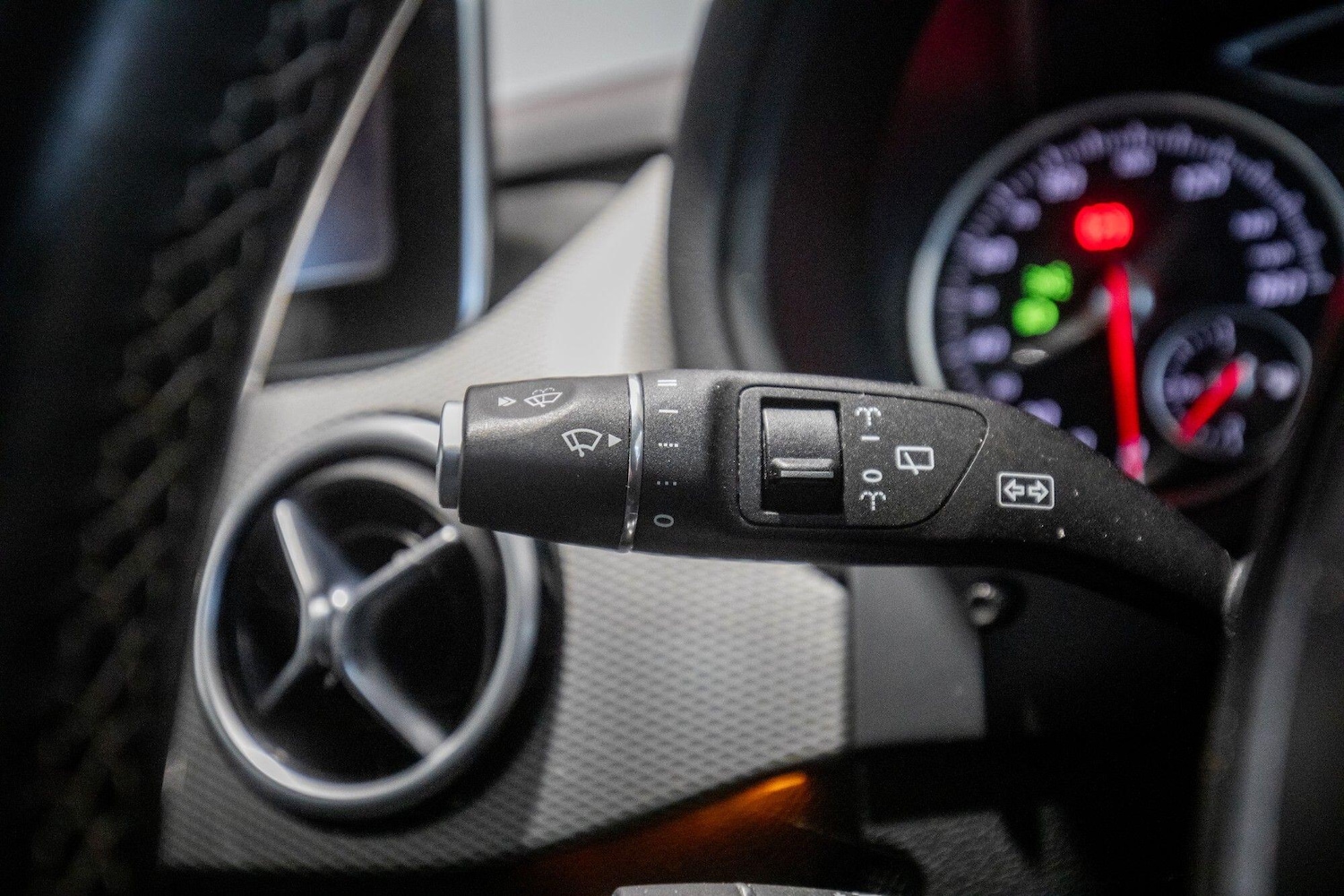 Used Mercedes-Benz B Class 2015 for sale - 77279592: Photo 23