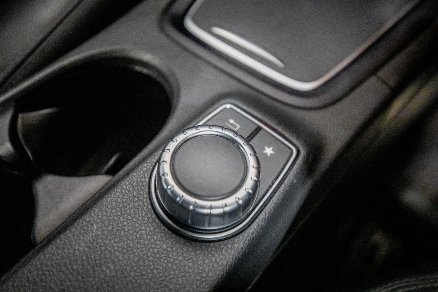 Used Mercedes-Benz B Class 2015 for sale - 77279592: Photo 32