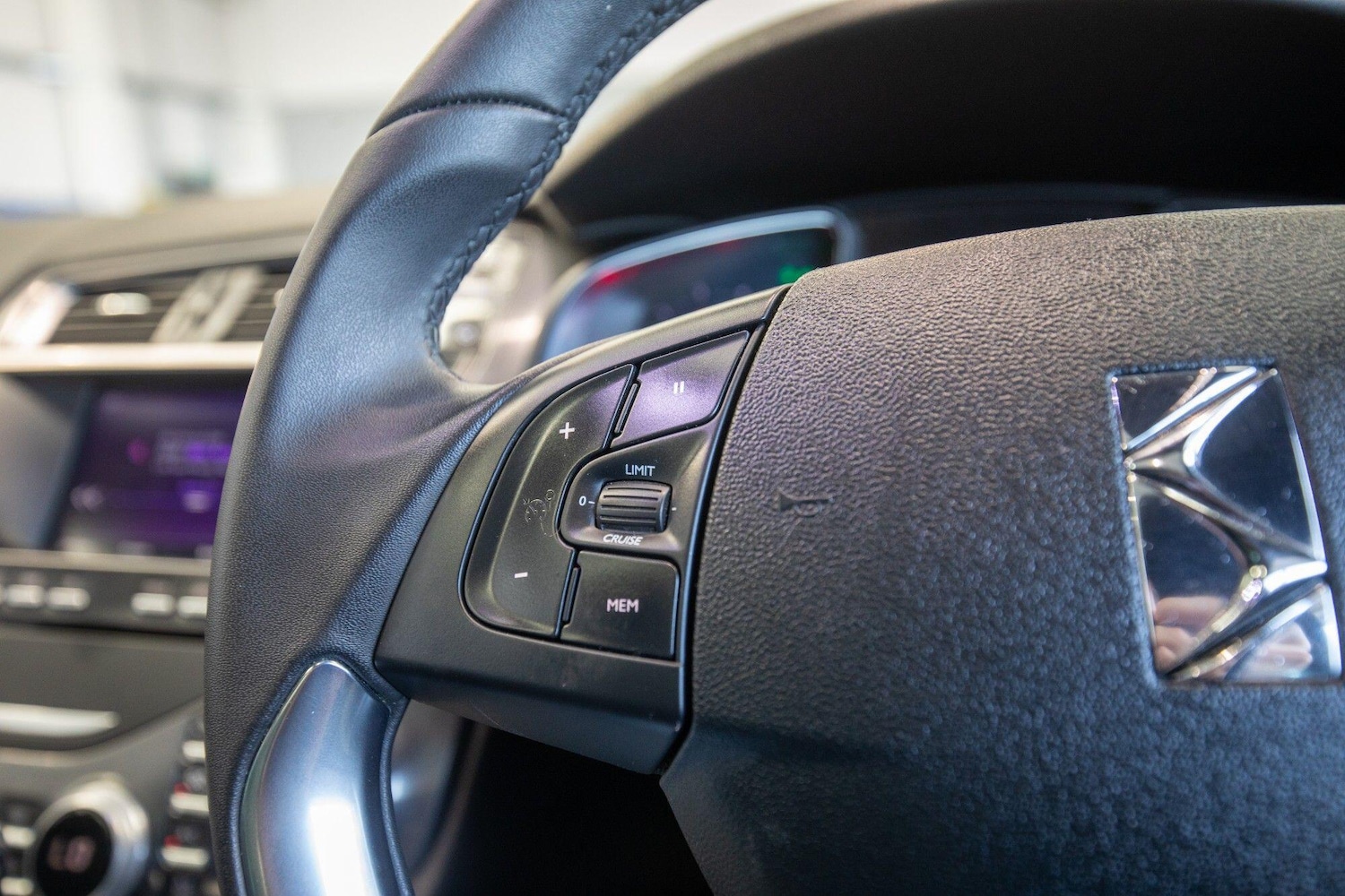 Used DS Automobiles DS 5 2016 for sale - 76824227: Photo 27